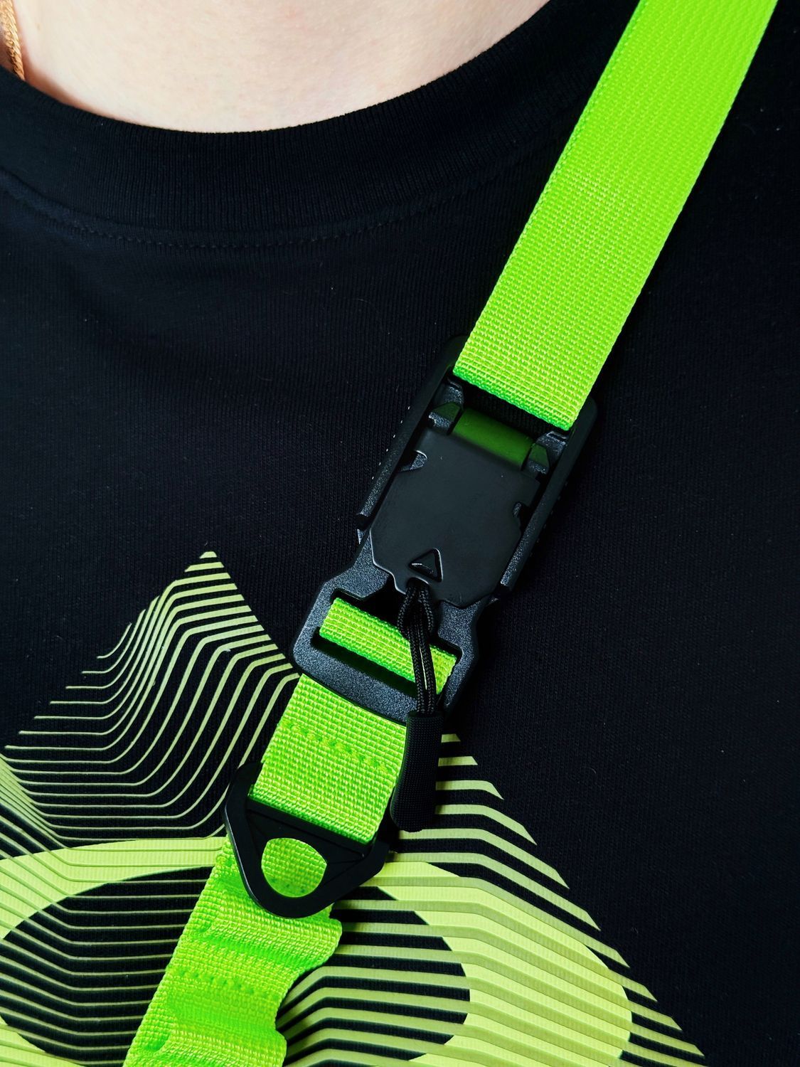 Ремінець Magnetic Buckle Outdoor Phone Strap Neon Green - фото 2 Ремінець Magnetic Buckle Outdoor Phone Strap Neon Green - фото 2