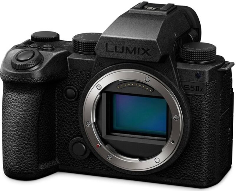 Беззеркальна фотокамера Panasonic Lumix DC-S5 II X Body ( DC-S5M2XEE )