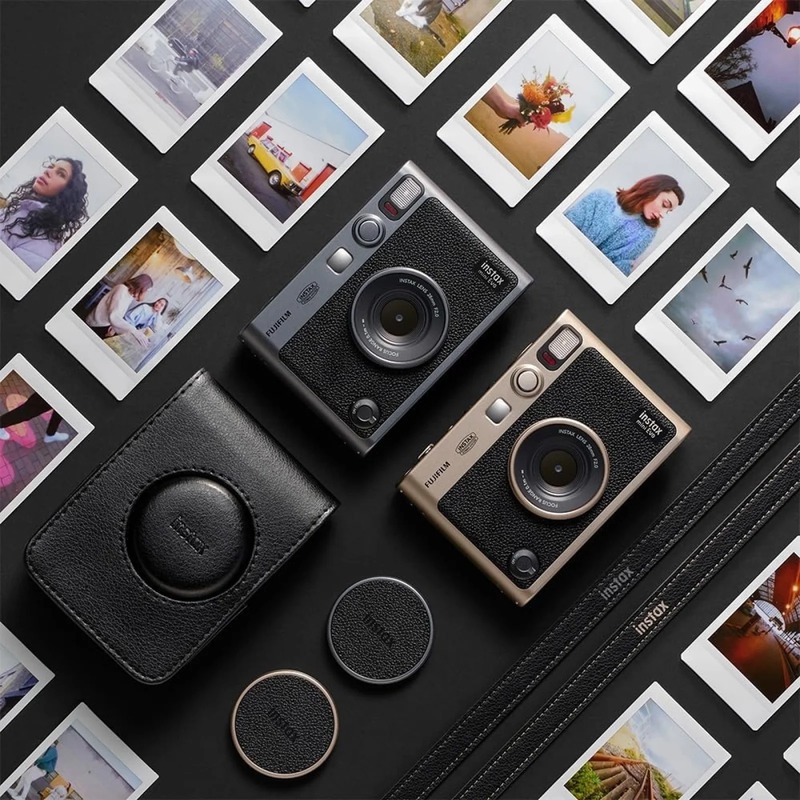Фотокамера Fujifilm Instax Mini Evo 90th Anniversary Dark Silver Bundle Limited Edition - фото 3 Фотокамера Fujifilm Instax Mini Evo 90th Anniversary Dark Silver Bundle Limited Edition - фото 3