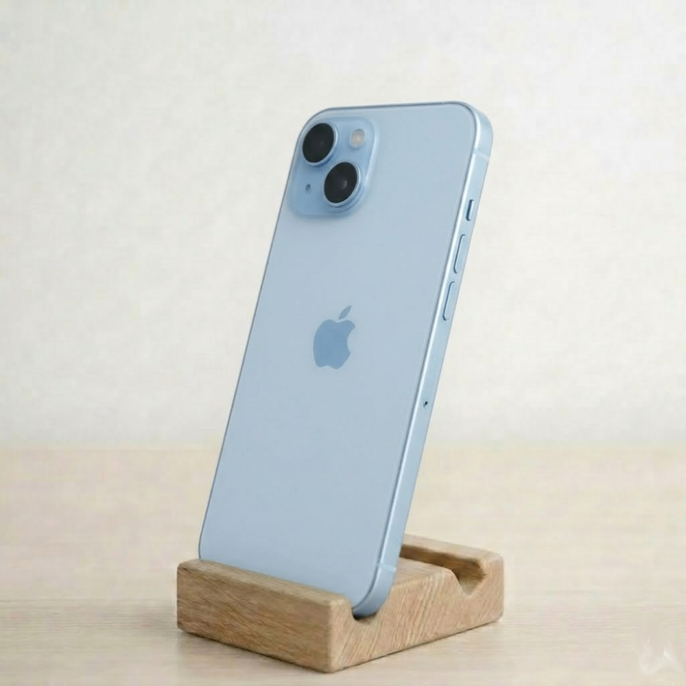Вживаний Apple iPhone 15 128GB Blue (MTP43) Гарний стан