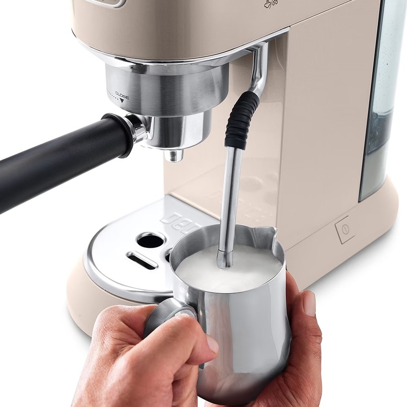 Кофеварка DeLonghi EC 885 BG - фото 4