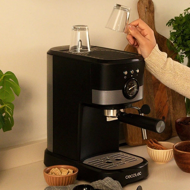 Кофеварка Cecotec Power Espresso 20 Pecan Pro (CCTC-01725) - фото 4 Кофеварка Cecotec Power Espresso 20 Pecan Pro (CCTC-01725) - фото 4