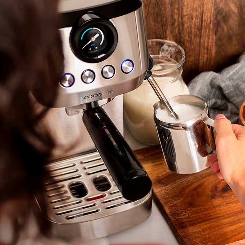 Кавоварка Cecotec Power Espresso 20 Steel Pro CCTC-01984 - фото 3 Кавоварка Cecotec Power Espresso 20 Steel Pro CCTC-01984 - фото 3