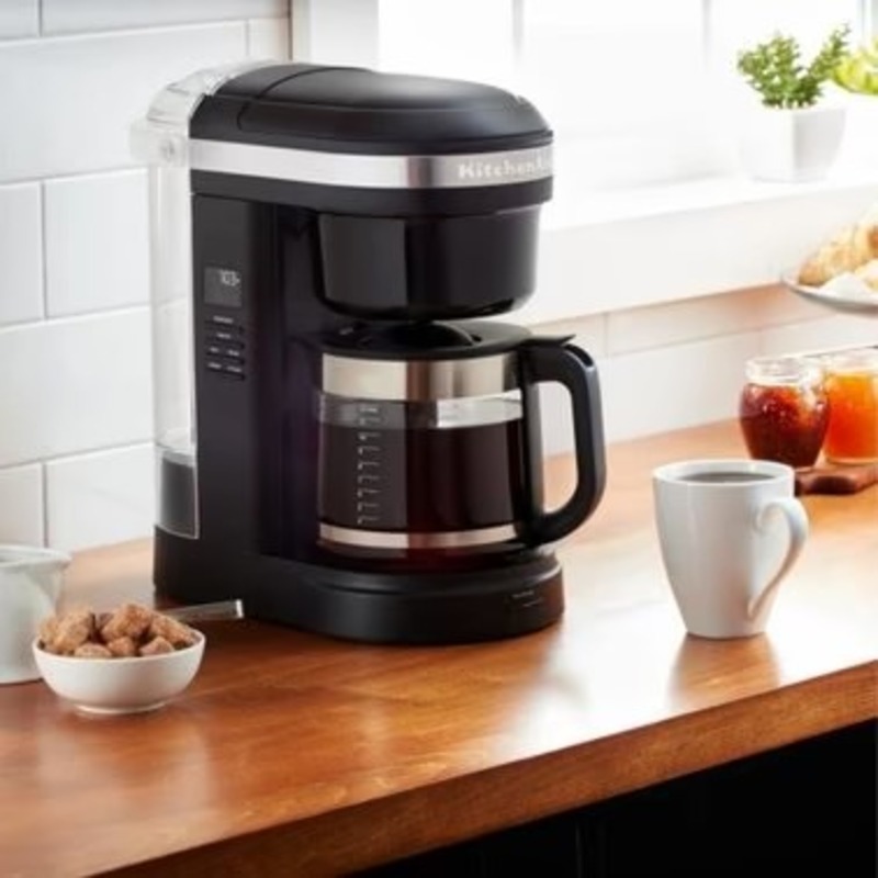 Кофеварка KitchenAid Classic 5KCM1208EOB Europe - фото 3 Кофеварка KitchenAid Classic 5KCM1208EOB Europe - фото 3