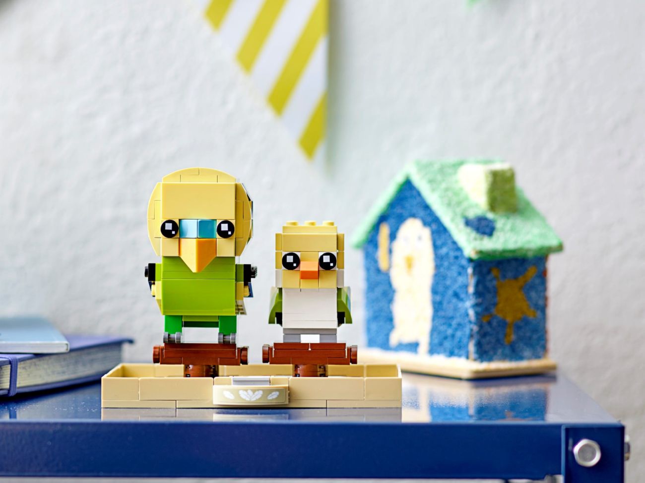 Конструктор Lego Brick Headz Хвилястий папужка (40443) - фото 2