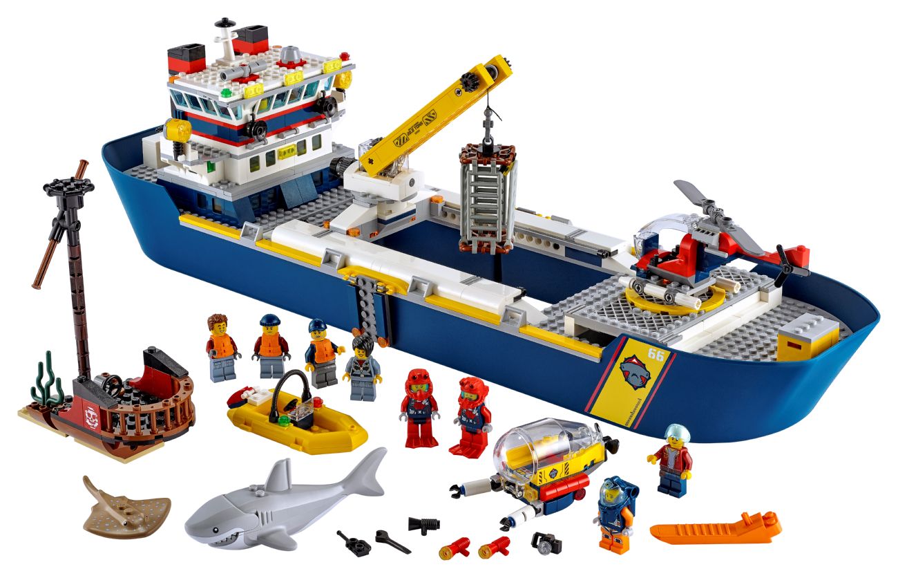 Конструктор Lego City Океан: научно-исследовательский корабль (60266) - фото 1