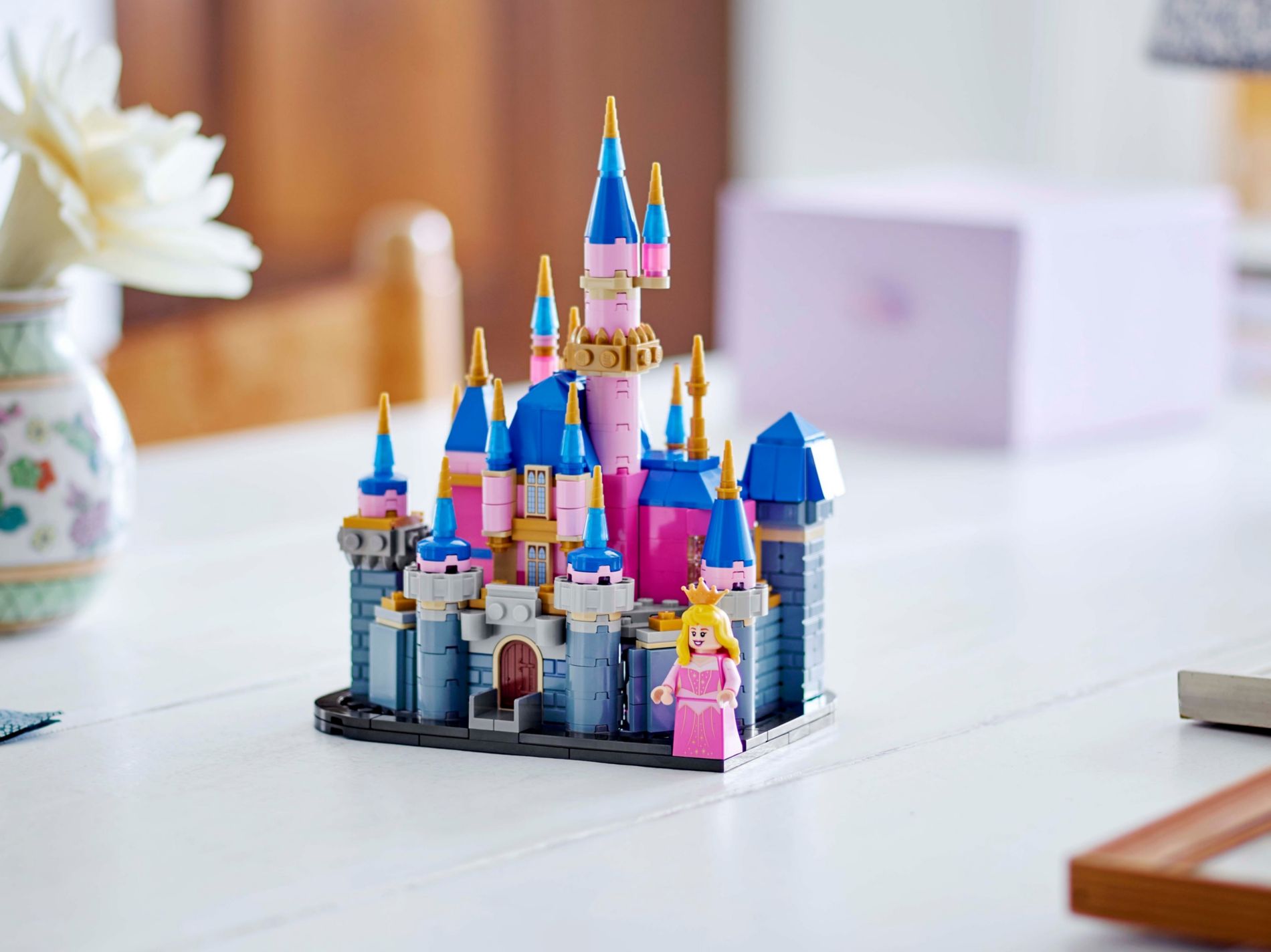 Конструктор Lego Disney princess Міні-замок Сплячої красуні Діснея (40720) - фото 3