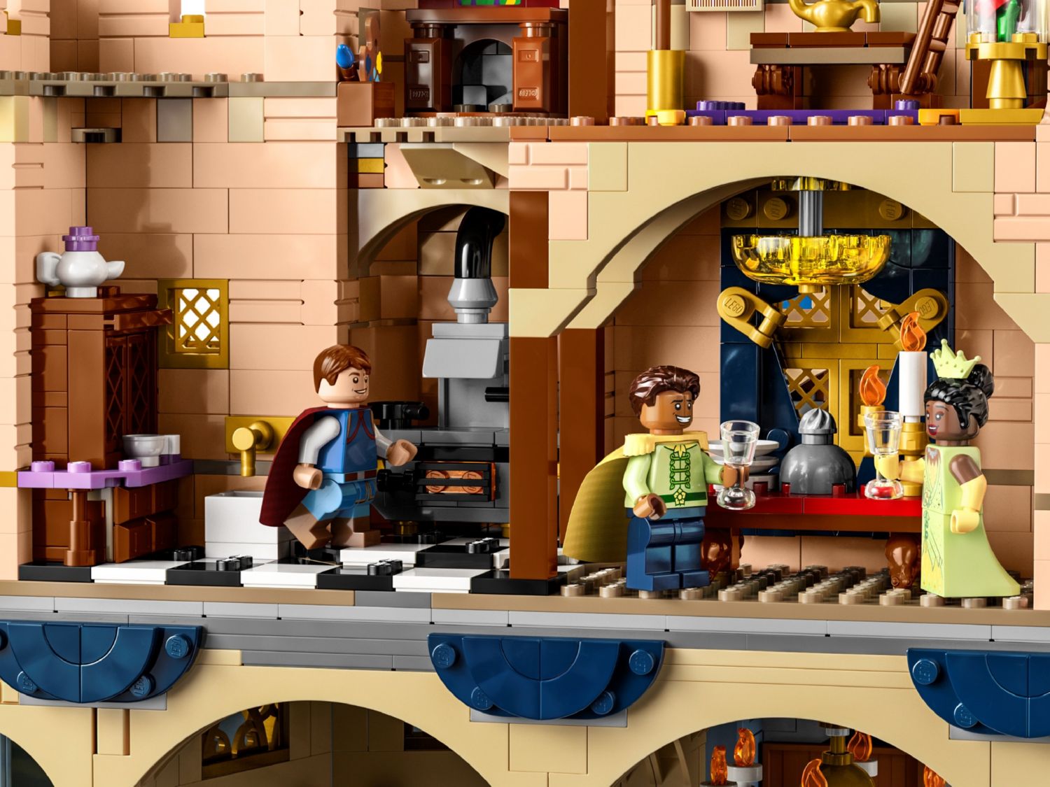 Конструктор Lego Disney Princess Замок Диснея (43222) - фото 4 Конструктор Lego Disney Princess Замок Диснея (43222) - фото 4