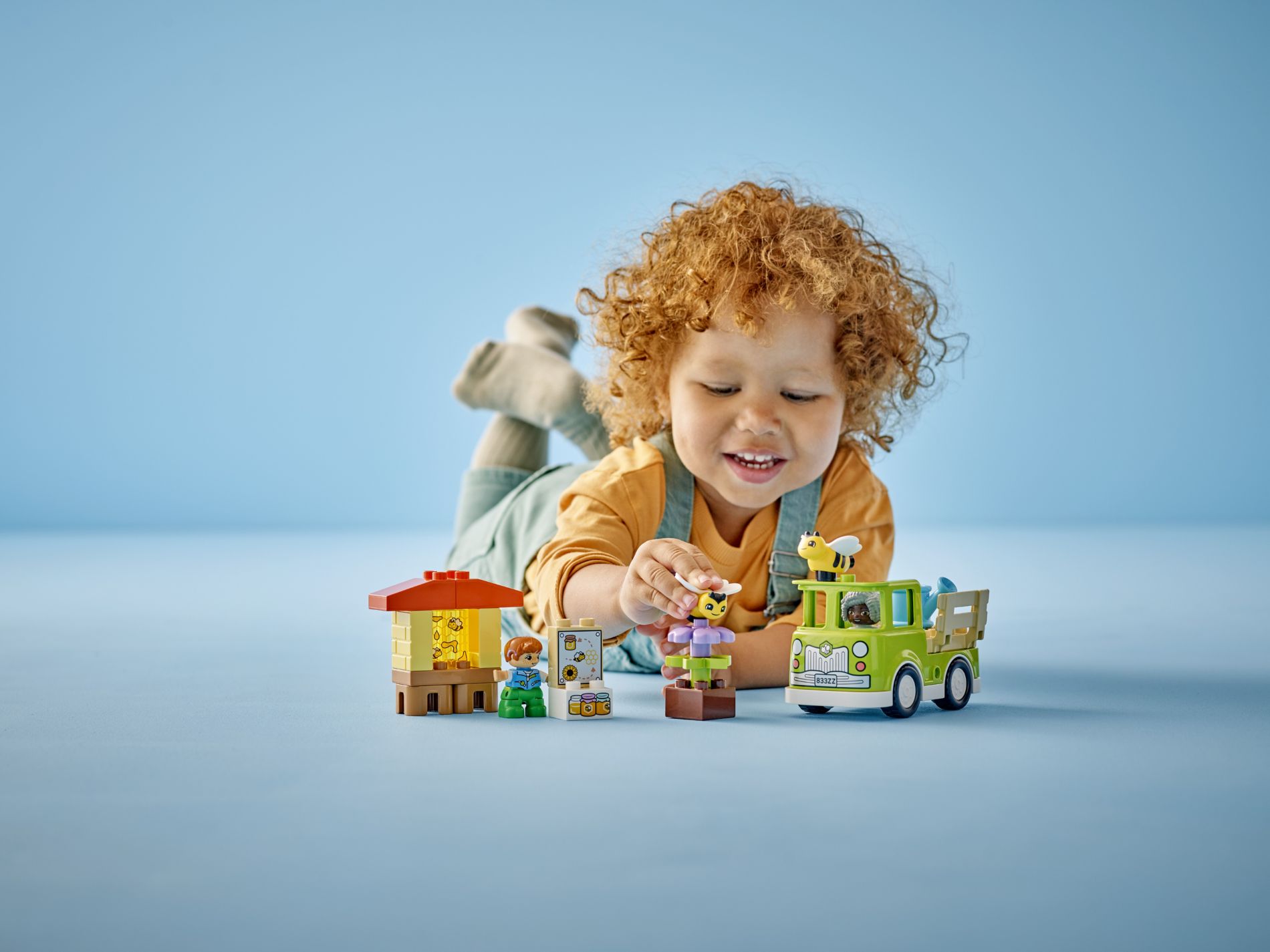 Конструктор Lego Duplo Догляд за бджолами та вуликом (10419) - фото 4