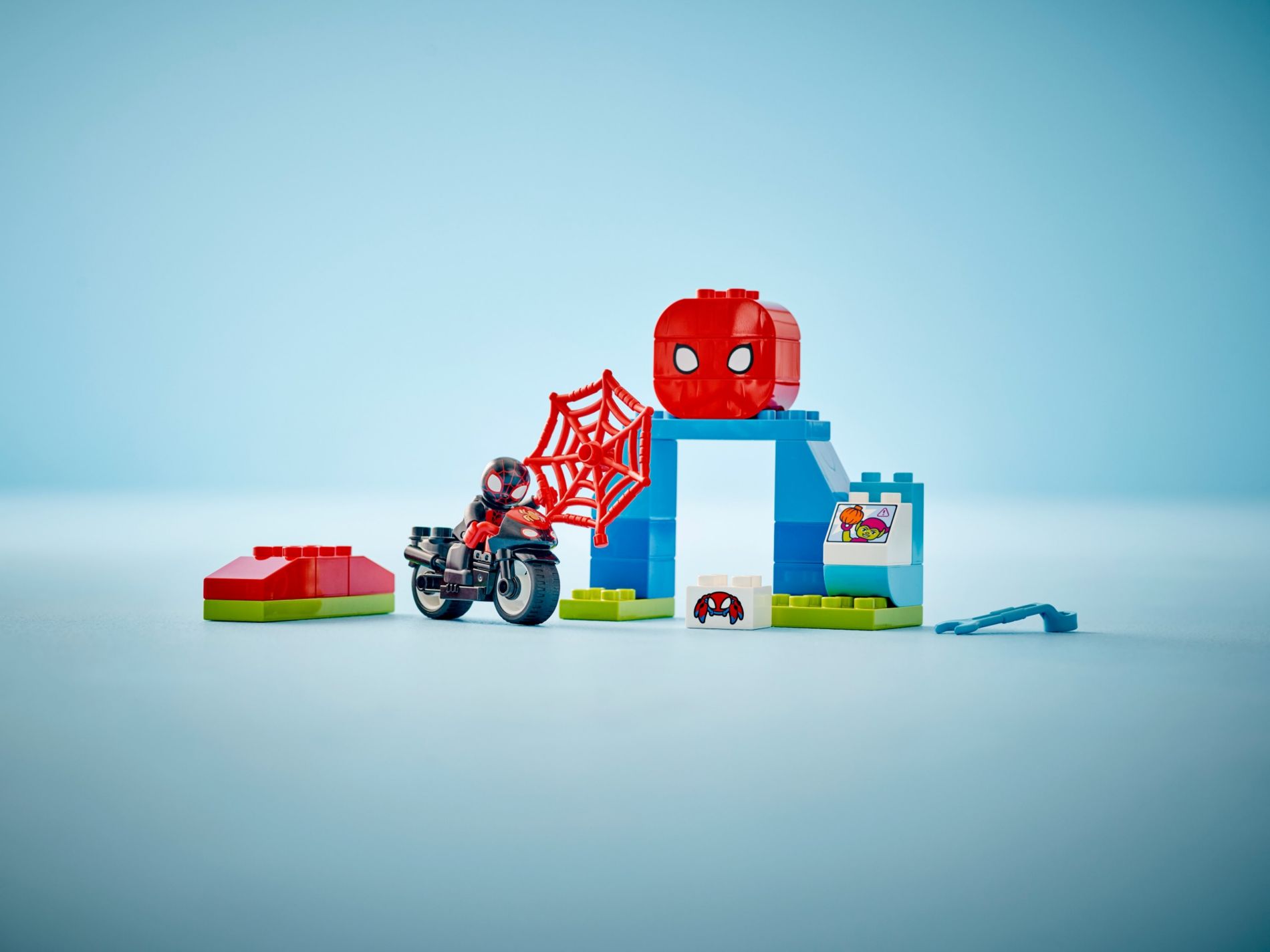 Конструктор Lego Duplo Мотоциклетна пригода Спіна (10424) - фото 4