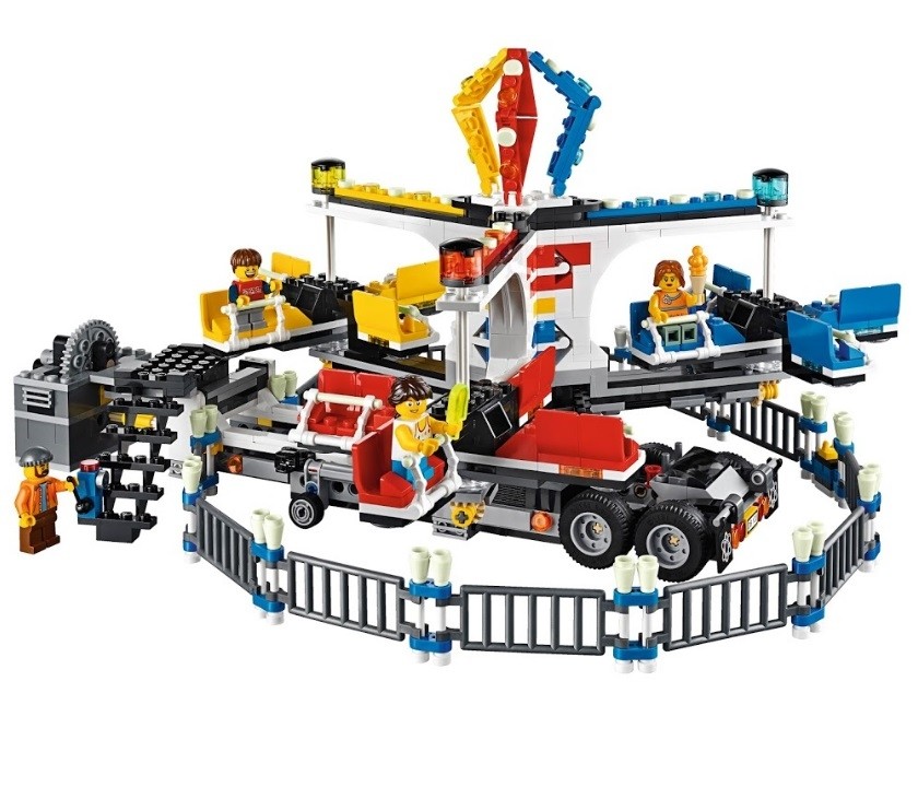 Конструктор Lego Expert Ярмаркова метушня (10244) - фото 1