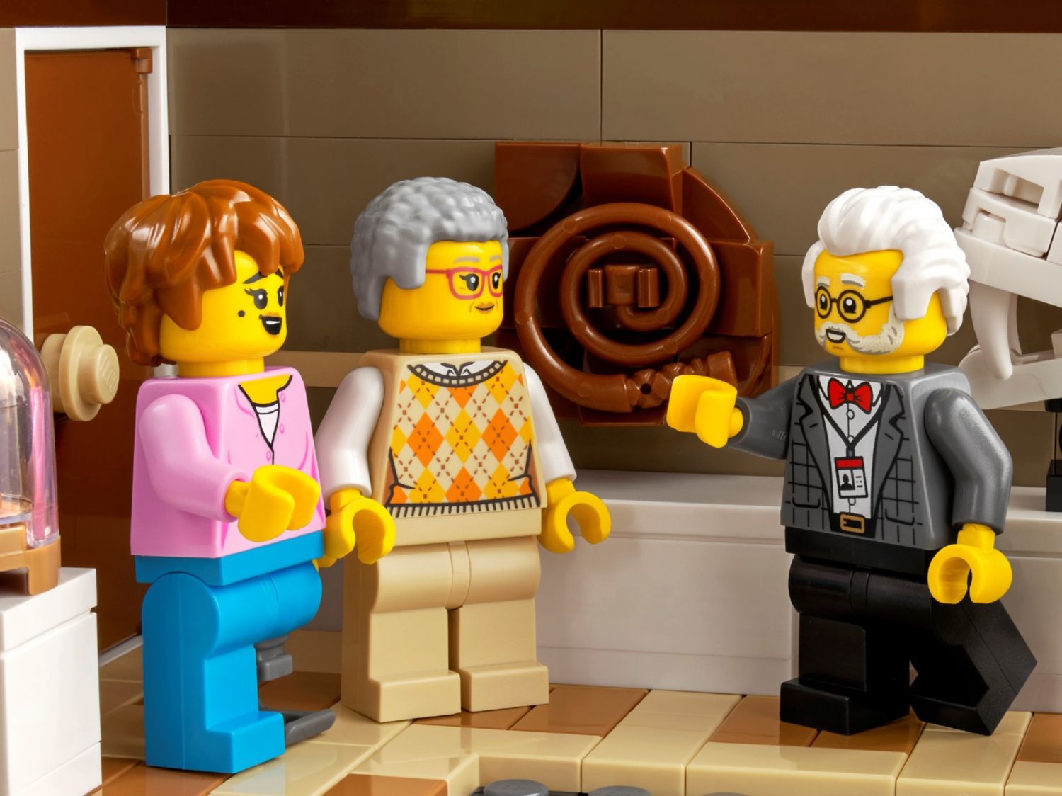 Конструктор Lego Expert Природоведческий музей (10326) - фото 5 Конструктор Lego Expert Природоведческий музей (10326) - фото 5
