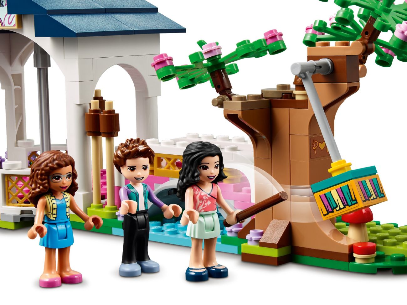 Конструктор Lego Friends Парк Хартлейк Сити (41447) - фото 4 Конструктор Lego Friends Парк Хартлейк Сити (41447) - фото 4
