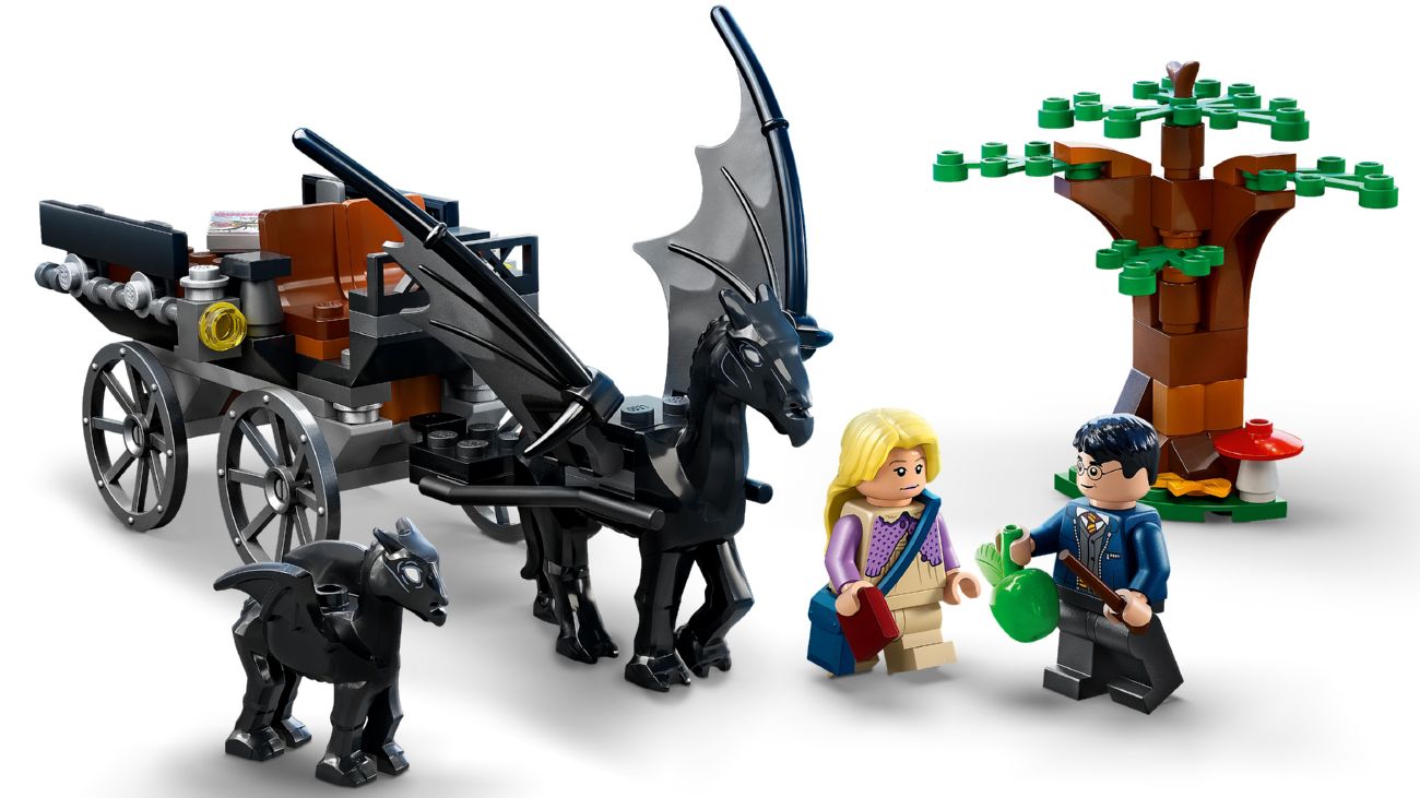 Конструктор Lego Harry Potter Карета та фестивалі Хогвартсу (76400) - фото 1 Конструктор Lego Harry Potter Карета та фестивалі Хогвартсу (76400) - фото 1