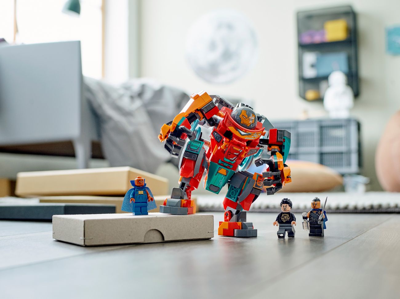 Конструктор Lego Super Heroes Железный Человек Тони Старка на Сакааре (76194) - фото 5 Конструктор Lego Super Heroes Железный Человек Тони Старка на Сакааре (76194) - фото 5