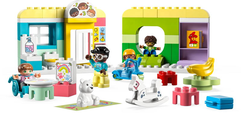 Конструктор LEGO Duplo Town Будни в детском саду (10992) - фото 6
