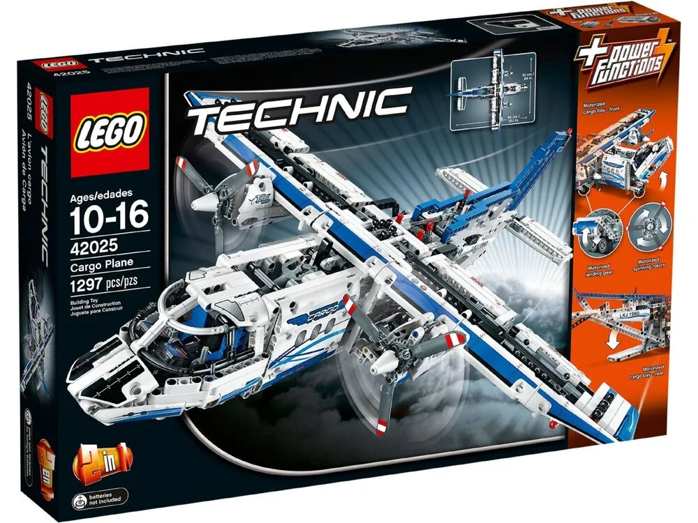 Конструктор Lego Technic Грузовой самолет (42025)