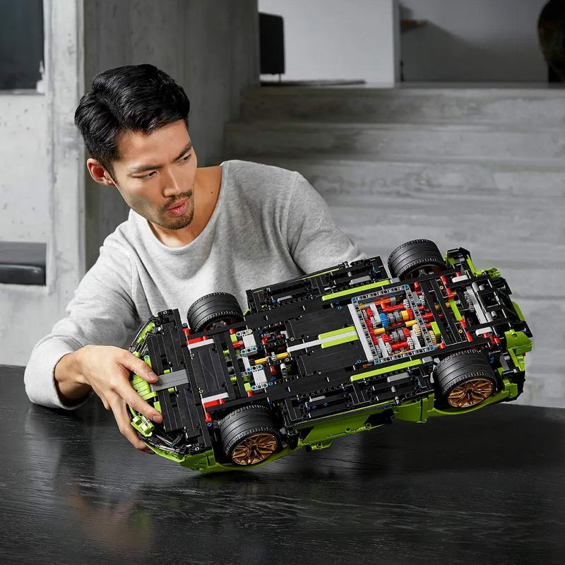 Конструктор Lego Technic Lamborghini Sián FKP 37 (42115) - фото 11 Конструктор Lego Technic Lamborghini Sián FKP 37 (42115) - фото 11