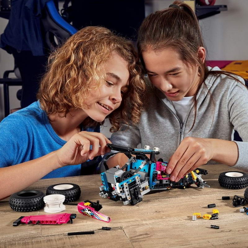Конструктор Lego Technic Багги-внедорожник (42124) - фото 4 Конструктор Lego Technic Багги-внедорожник (42124) - фото 4