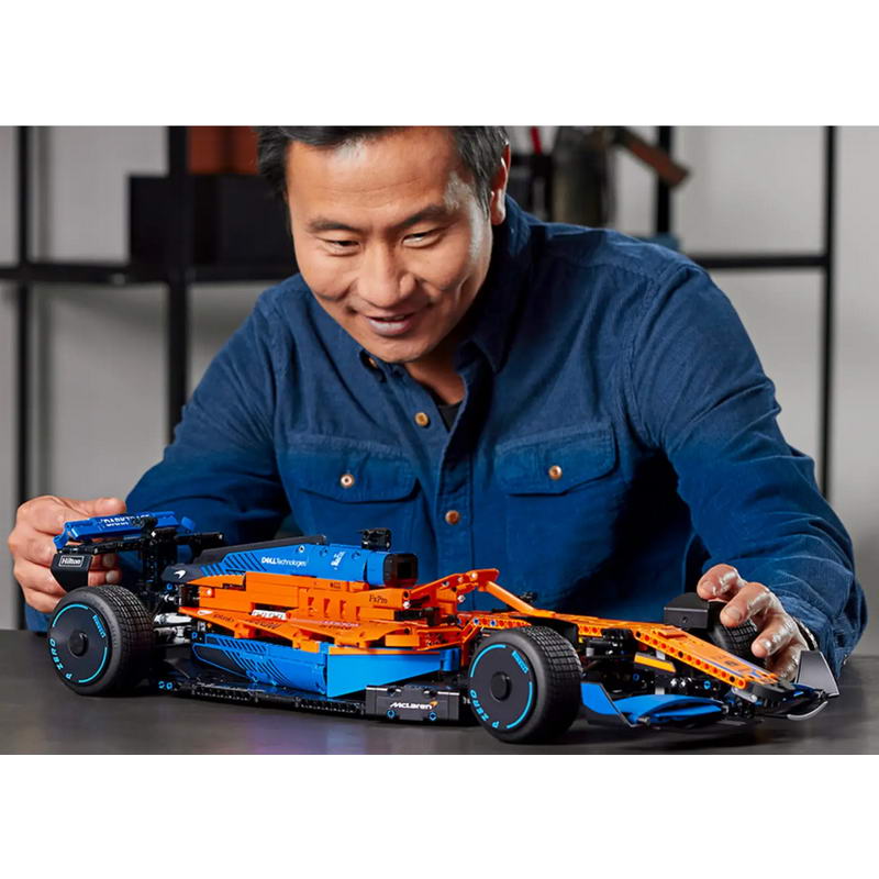 Конструктор Lego Technic Гоночный автомобиль McLaren Formula 1™ (42141) - фото 6 Конструктор Lego Technic Гоночный автомобиль McLaren Formula 1™ (42141) - фото 6
