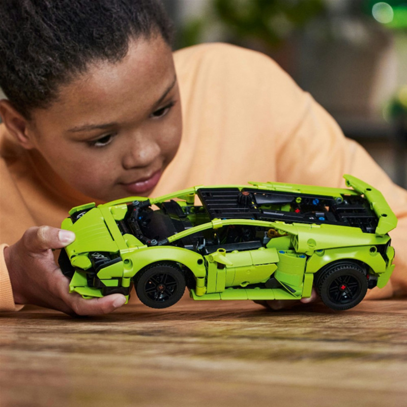 Конструктор Lego Technic Lamborghini Huracan Tecnica (42161) - фото 3