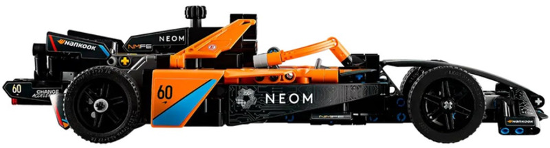 Конструктор Lego Technic Автомобіль для перегонів NEOM McLaren Formula E 42169 - фото 5 Конструктор Lego Technic Автомобіль для перегонів NEOM McLaren Formula E 42169 - фото 5