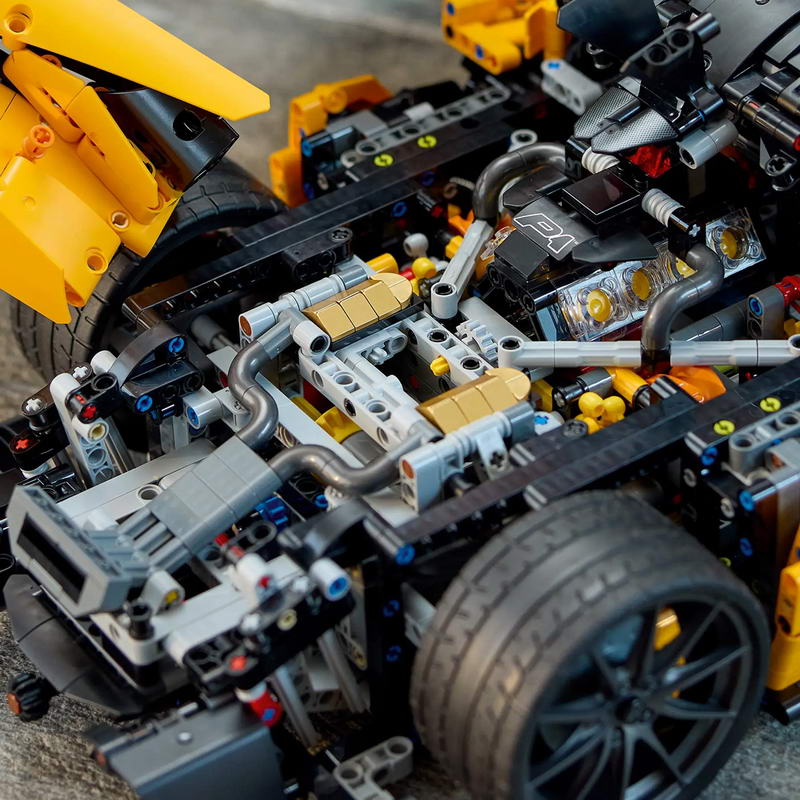 Конструктор Lego Technic McLaren P1 (42172) - фото 7