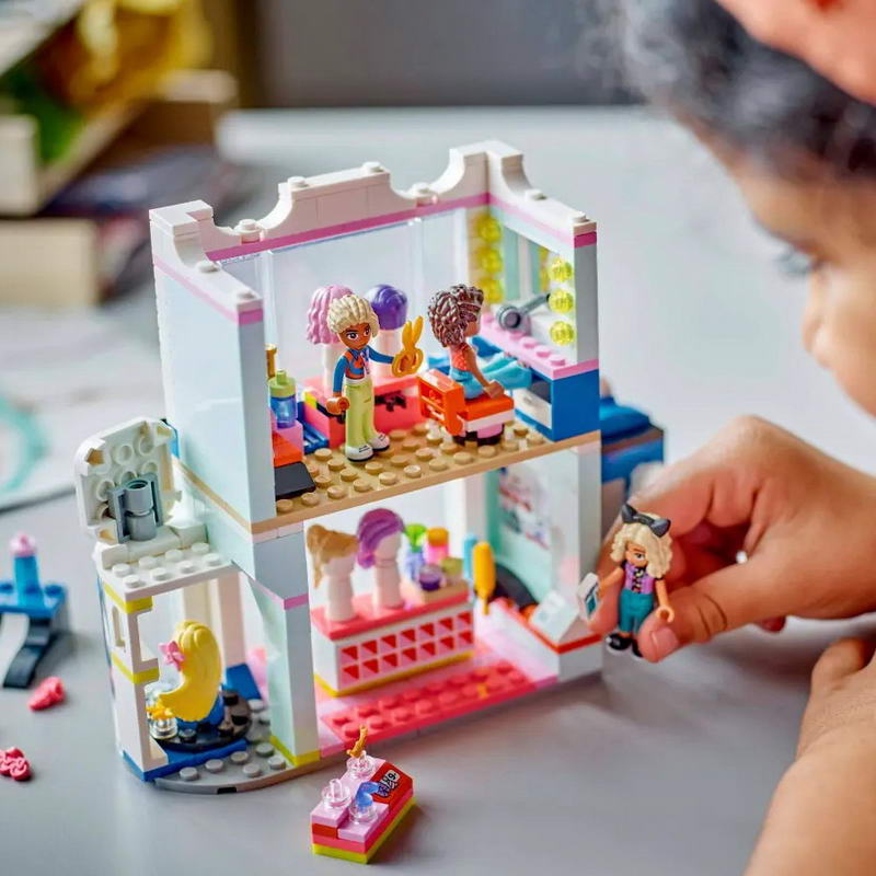 Конструктор Lego Friends Парикмахерская и магазин аксессуаров (42662) - фото 5 Конструктор Lego Friends Парикмахерская и магазин аксессуаров (42662) - фото 5