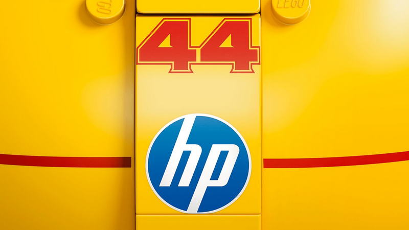 Конструктор LEGO Editions Formula 1 Шлем Льюиса Гамильтона из команды Scuderia Ferrari HP (43022) - фото 7 Конструктор LEGO Editions Formula 1 Шлем Льюиса Гамильтона из команды Scuderia Ferrari HP (43022) - фото 7