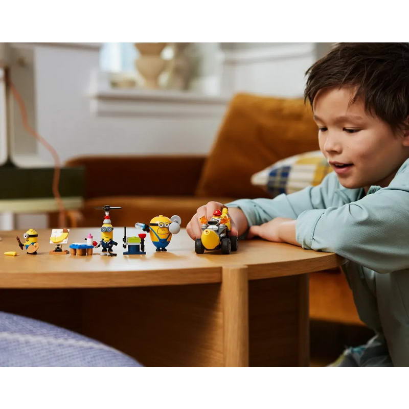 Конструктор Lego Нікчемний я 4 Посіпаки й банановий автомобіль (75580) - фото 4 Конструктор Lego Нікчемний я 4 Посіпаки й банановий автомобіль (75580) - фото 4