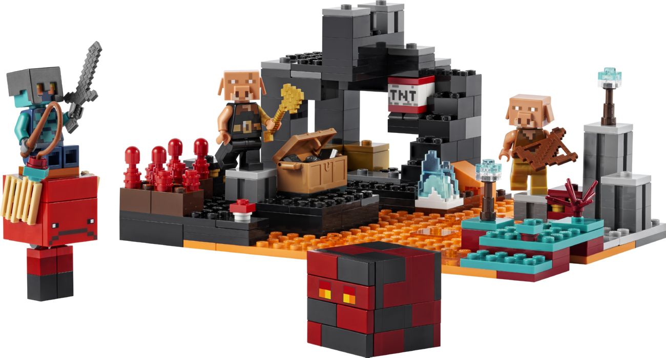 Конструктор Lego Minecraft Бастіон Нижнього світу (21185) - фото 1 Конструктор Lego Minecraft Бастіон Нижнього світу (21185) - фото 1