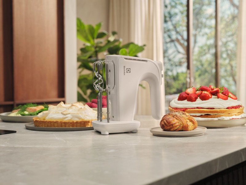 Миксер Electrolux EHM4W - фото 7