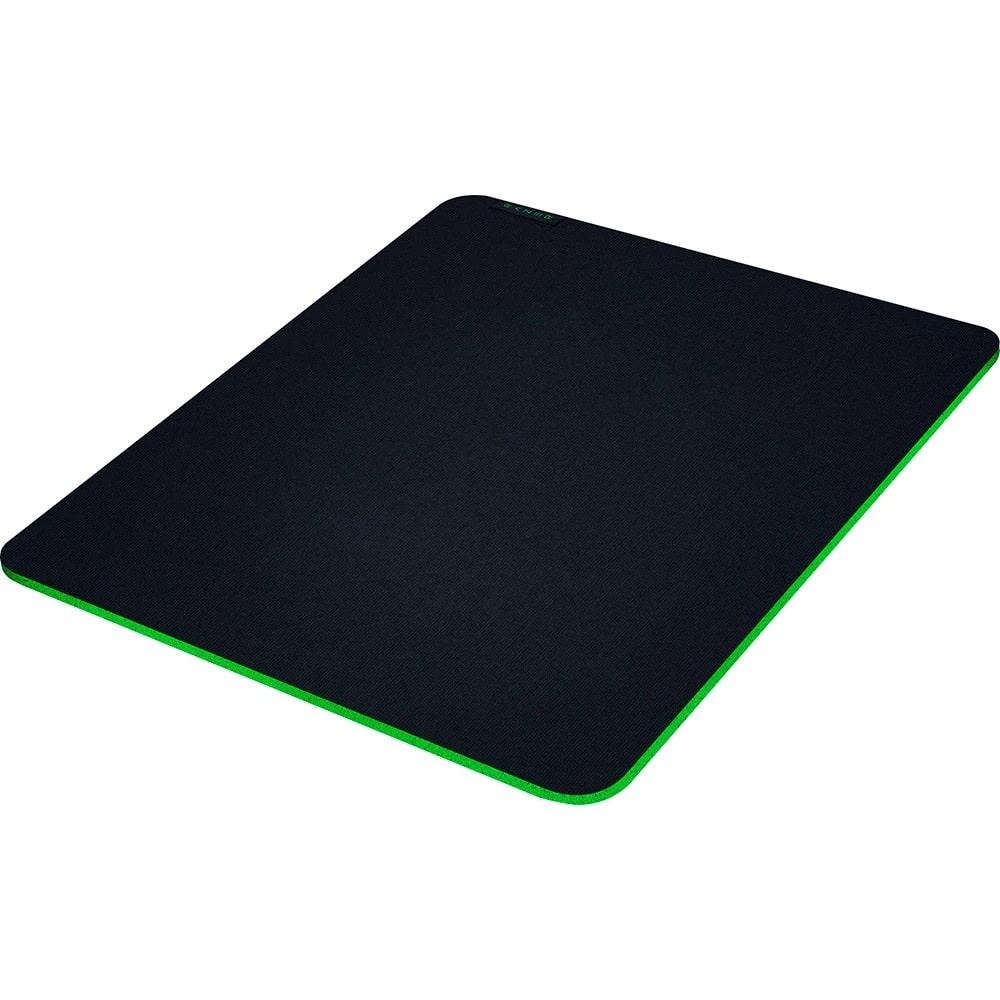 Коврик для мыши Razer Gigantus V2 Medium (RZ02-03330200-R3M1) - фото 2 Коврик для мыши Razer Gigantus V2 Medium (RZ02-03330200-R3M1) - фото 2