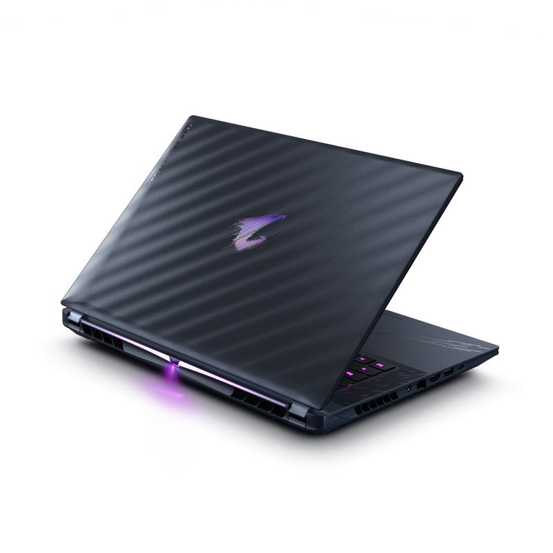 Ноутбук Gigabyte Aorus Master 16 BZH (BZHC6EEE65SP) Dark Tide - фото 4 Ноутбук Gigabyte Aorus Master 16 BZH (BZHC6EEE65SP) Dark Tide - фото 4