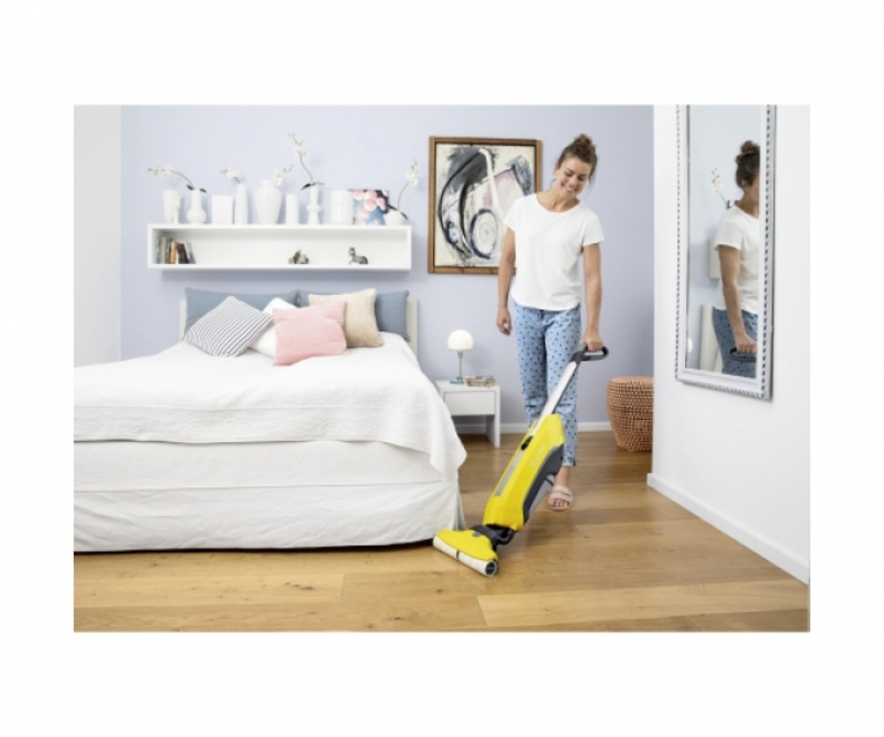 Миючий пилосос Karcher FC 5 Cordless (1.055-601.0) - фото 1