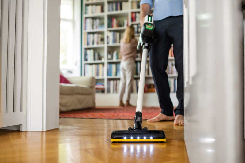 Пылесос Karcher VC 7 Cordless yourMax (1.198-710.0) Europe - фото 2