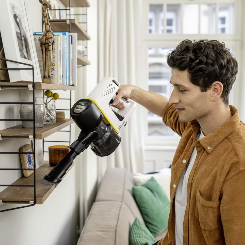 Пылесос Karcher VC 4 Cordless myHome Pet (1.198-633.0) Europe - фото 4 Пылесос Karcher VC 4 Cordless myHome Pet (1.198-633.0) Europe - фото 4