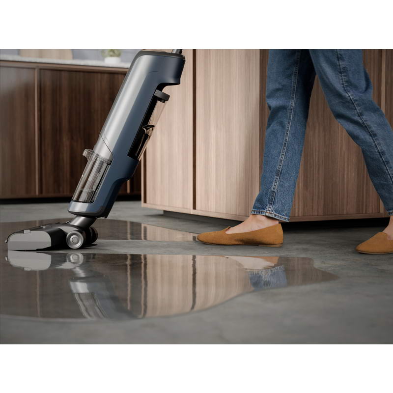 Пылесос Electrolux 800 Wet&Dry Cordless cleaner EW81U3DB Europe - фото 8 Пылесос Electrolux 800 Wet&Dry Cordless cleaner EW81U3DB Europe - фото 8