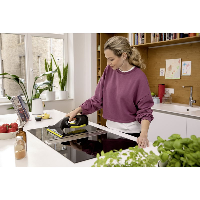 Віконний пилосос Karcher WV 2 Black Limited Edition (1.633-297.0) - фото 3
