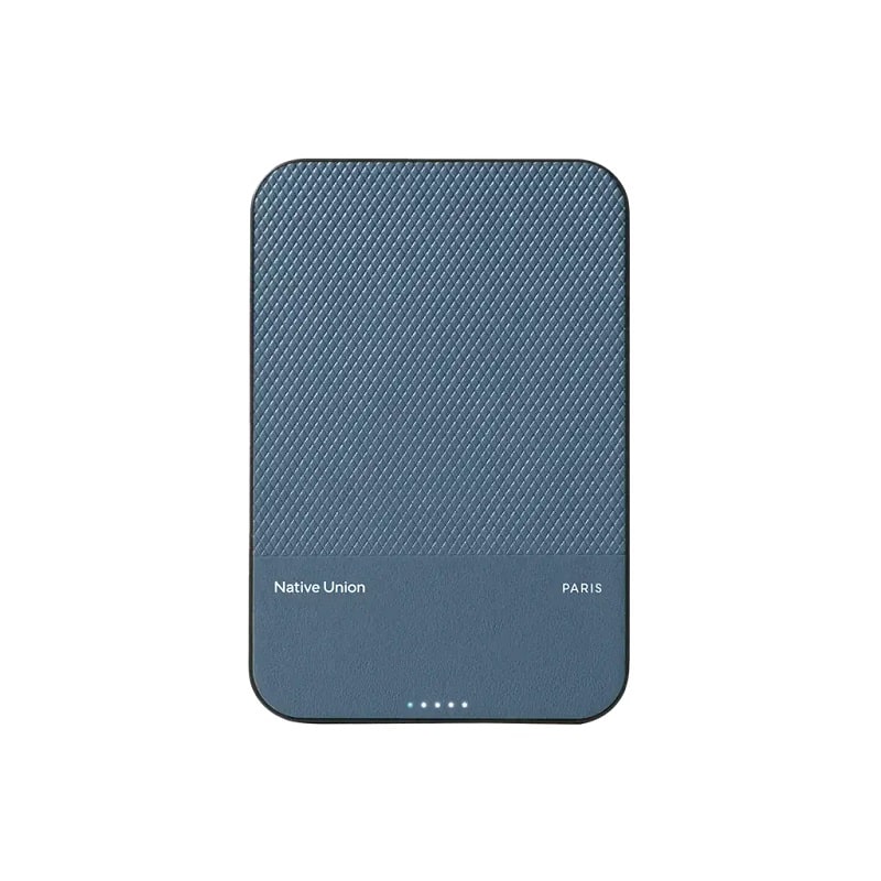 Внешний аккумулятор (павербанк) Native Union (Re) Classic Magnetic Power Bank Qi2 5 000mAh Navy (PB-5KMS-NAV-Q2)