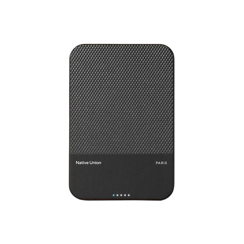 Магнитный павербанк Native Union (Re) Classic Magnetic Power Bank Qi2 5 000mAh Black (PB-5KMS-BLK-Q2)