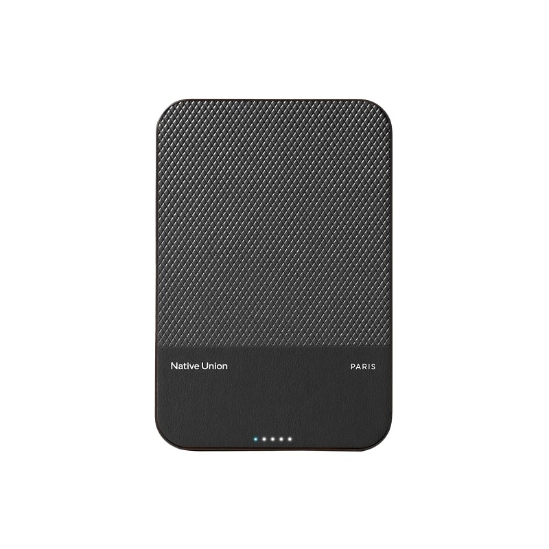 Внешний аккумулятор (павербанк) Native Union (Re) Classic Magnetic Power Bank 5 000mAh Black (PB-5KMS-BLK)