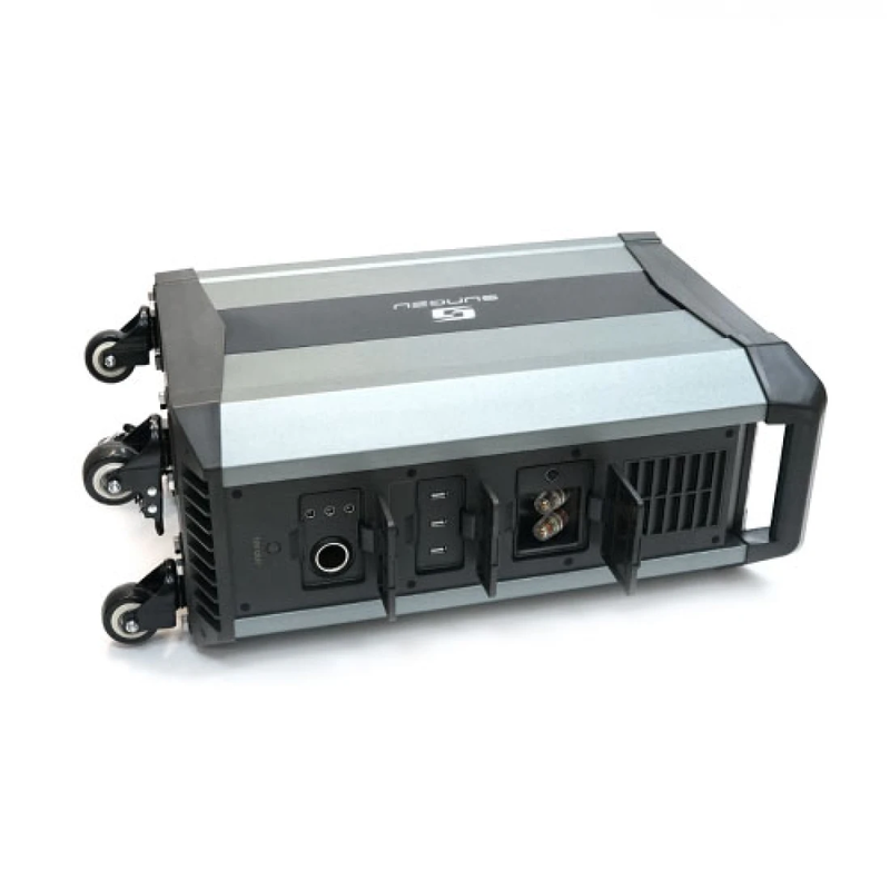 Портативная зарядная станция Voltronic SADE 2000W - фото 3 Портативная зарядная станция Voltronic SADE 2000W - фото 3