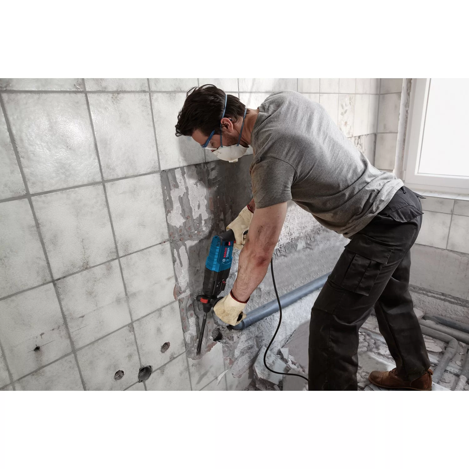 Перфоратор BOSCH 790 Вт GBH 240 SDS-Plus (611272100) - фото 2 Перфоратор BOSCH 790 Вт GBH 240 SDS-Plus (611272100) - фото 2