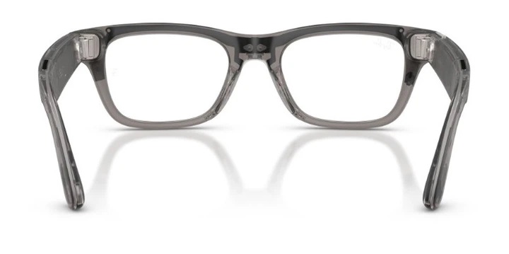 Смарт-очки Ray-Ban Meta Blayzer Optics Gen 2 Large Matte Transparent Ice Grey Frame / Demo Lens (RW7001 8529 54-19) - фото 3 Смарт-очки Ray-Ban Meta Blayzer Optics Gen 2 Large Matte Transparent Ice Grey Frame / Demo Lens (RW7001 8529 54-19) - фото 3