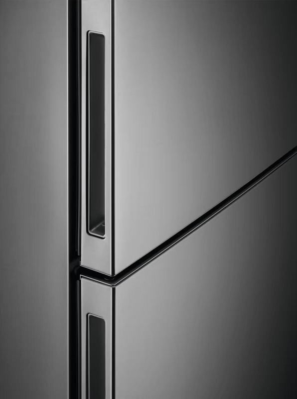 Холодильник Electrolux LNT6ME46X3 - фото 2