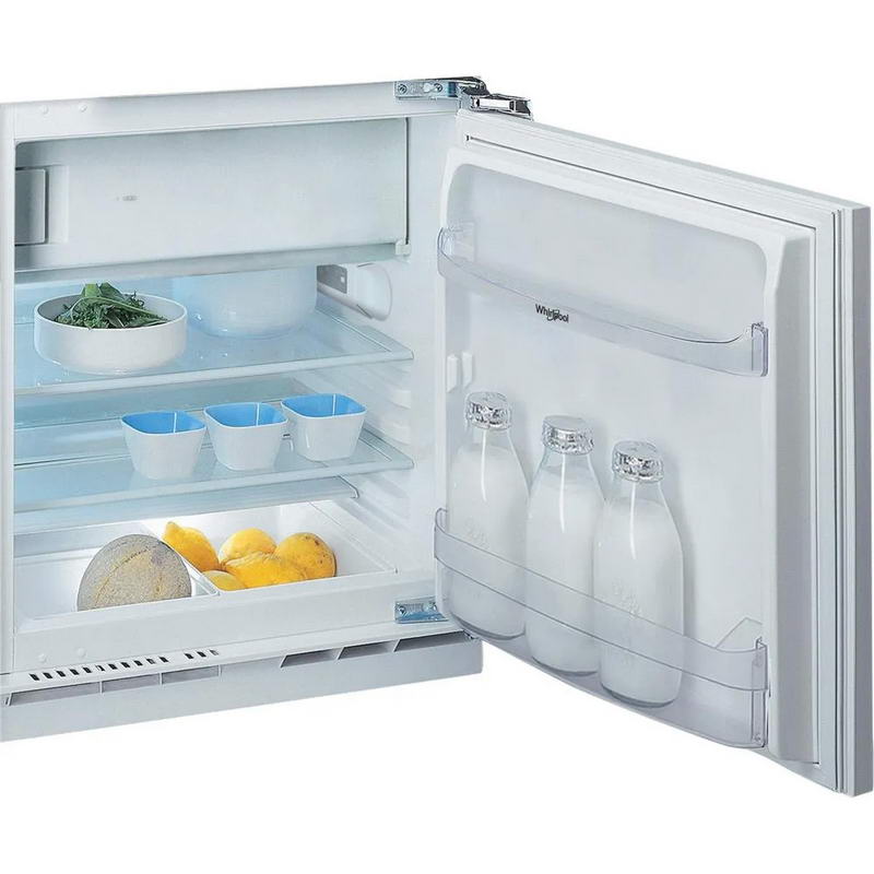Вбудований холодильник Whirlpool WBUF011 Europe