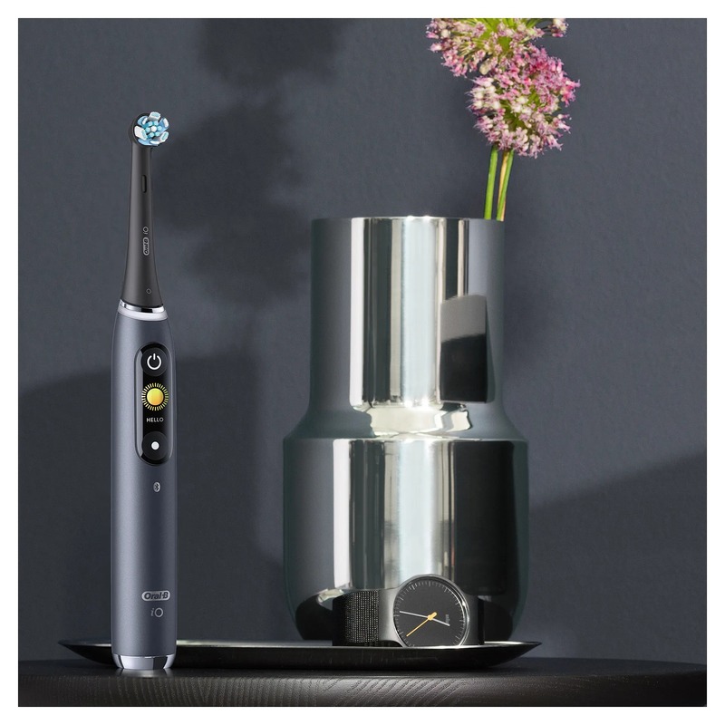 Набор электрических зубных щеток Oral-B iO Series 9 Duo Black Onyx/Rose Quartz iOM9d.2J2.2AD Europe - фото 3 Набор электрических зубных щеток Oral-B iO Series 9 Duo Black Onyx/Rose Quartz iOM9d.2J2.2AD Europe - фото 3