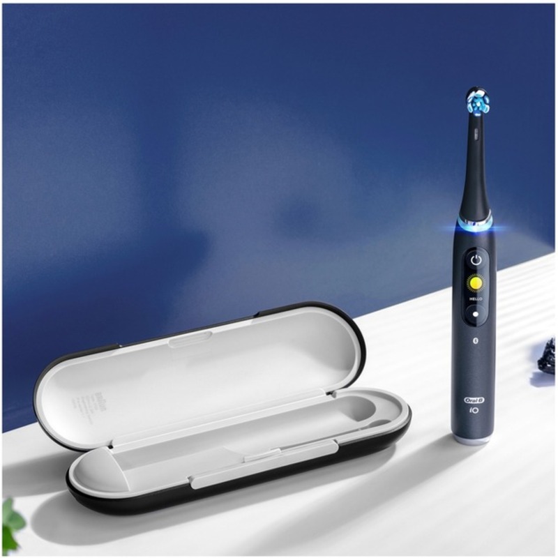 Електрична зубна щітка Oral-B iO Series 9N Black Onyx + Brush Head + TC (iQM9.2Q2.2AD) - фото 3 Електрична зубна щітка Oral-B iO Series 9N Black Onyx + Brush Head + TC (iQM9.2Q2.2AD) - фото 3